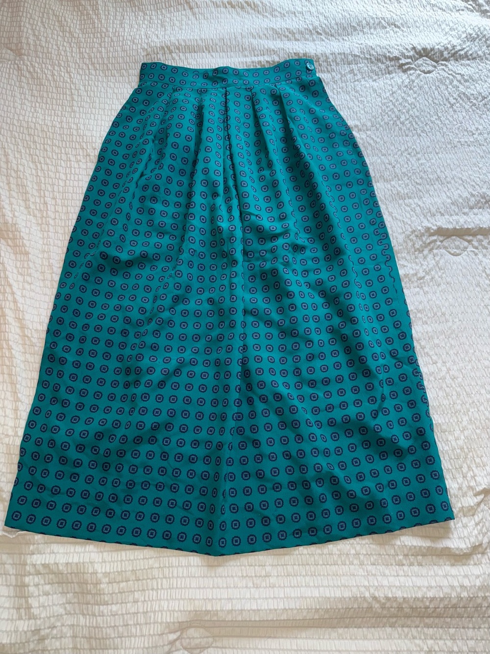 JG Hook Vintage Printed Silk Pleated Midi Skirt